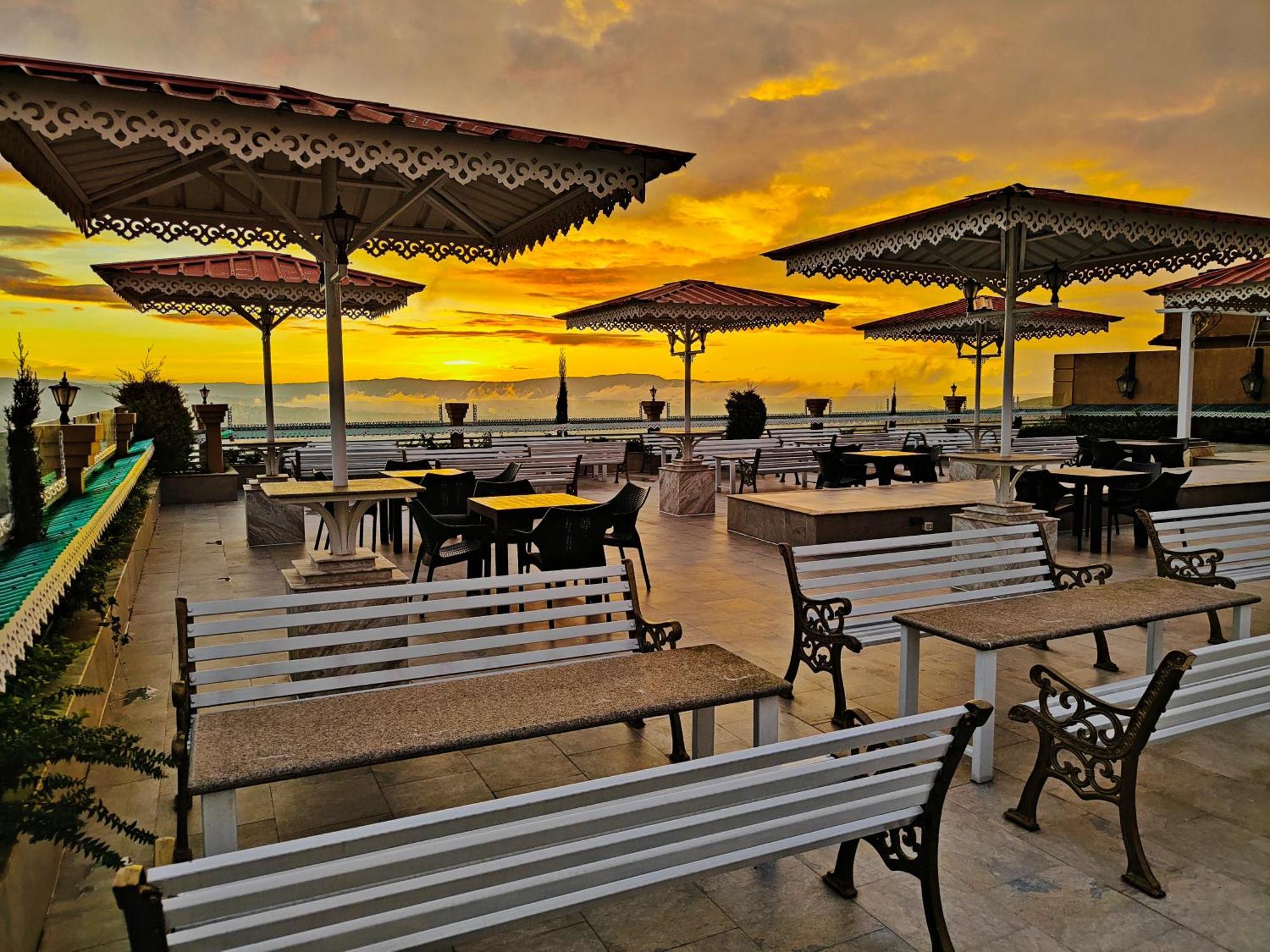 Hotel Acropolis Shillong Kültér fotó